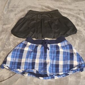 𝅺❤ 3/$20 (2) sports girls size 10/12